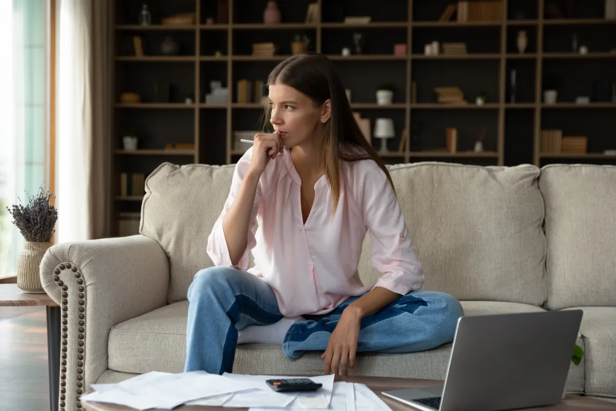 Dochody z działalności nierejestrowanej: co musisz wiedzieć, aby bezpiecznie i legalnie zacząć zarabiać?
